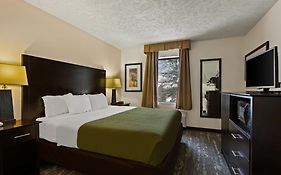 Quality Inn Traverse City Michigan